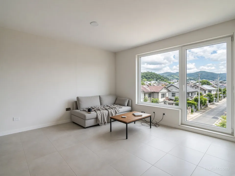 Căn hộ ba phòng ngủ 78 m² trong tòa nhà mới đối diện bến xe buýt