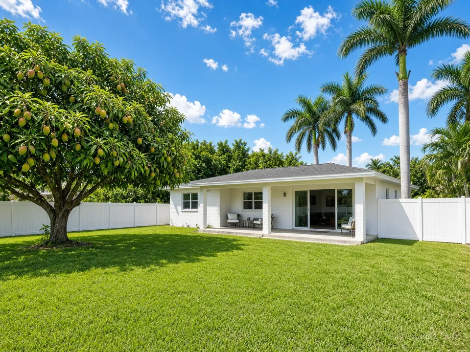 A three-bedroom house with a large yard near Kendall