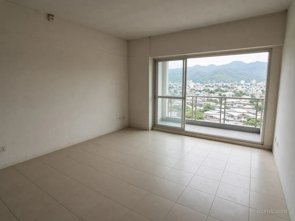 A 38 m² studio with a city view in the foreign quota