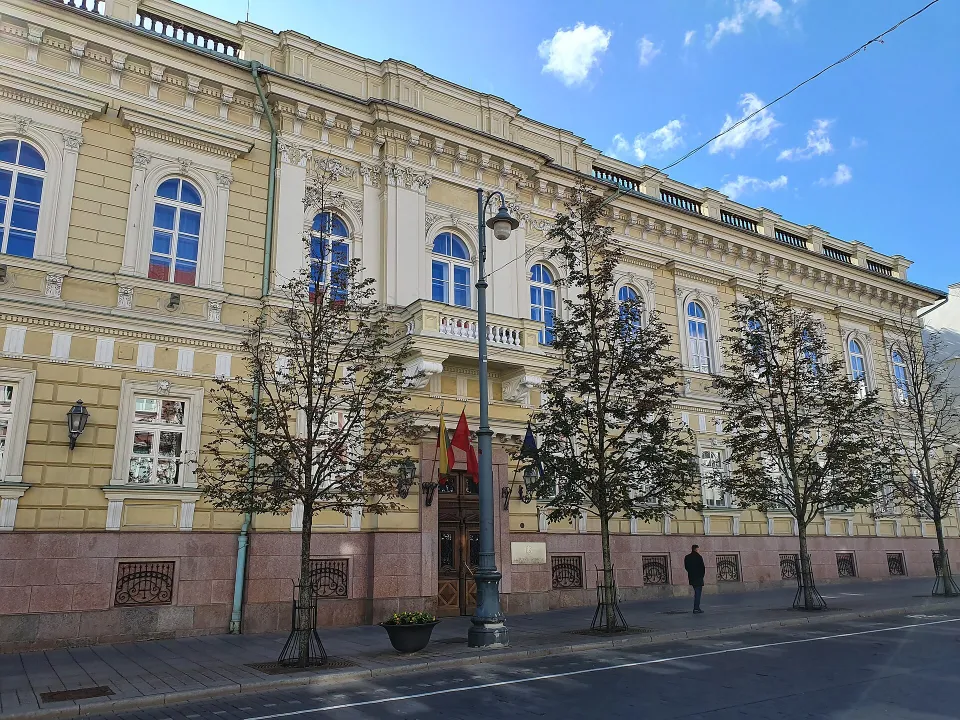 Здание на проспекте Гедимина в Вильнюсе