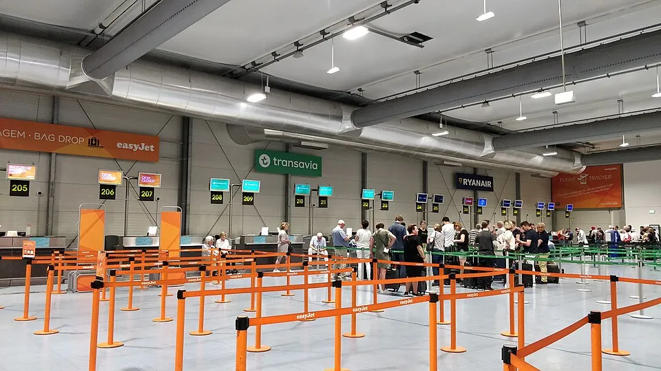 Второй терминал аэропорта Лиссабона